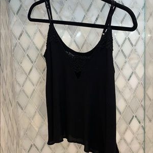 black tank top!!
